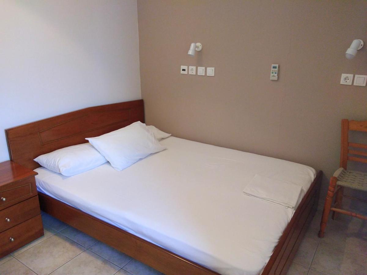 Rooms-Studio Anagnostou Loutra Edipsou  Exterior photo