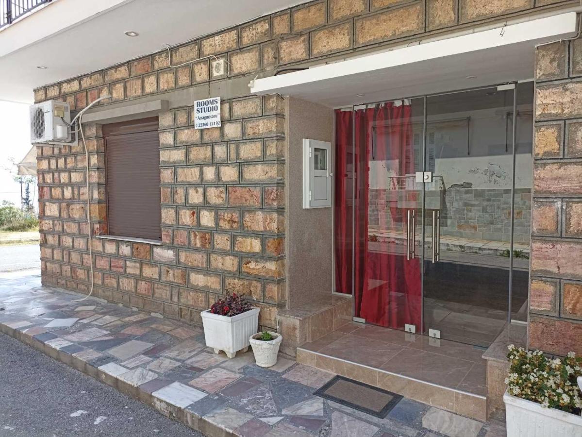 Rooms-Studio Anagnostou Loutra Edipsou  Exterior photo